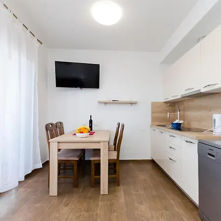 Dobrivoje Apartment *